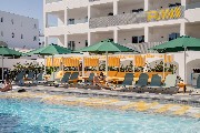 ryanslolas_03_pool area_0029.jpg